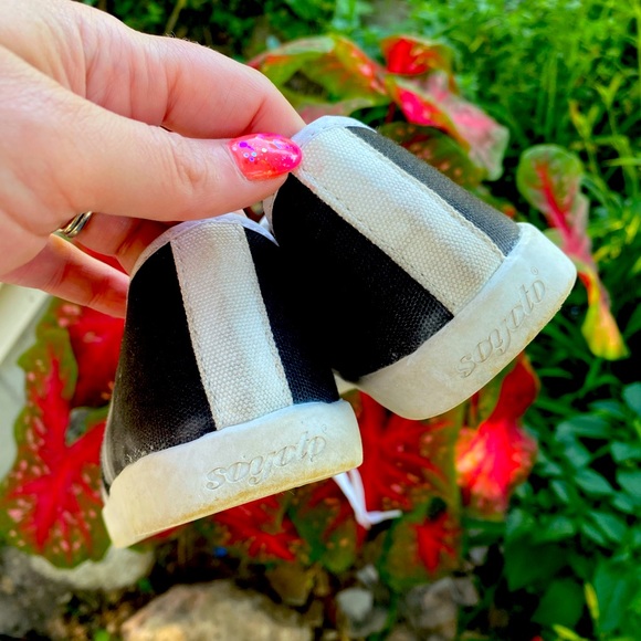 Unique Vin Diesel Fast and Furious Character Sneakers - Picture 4 of 4